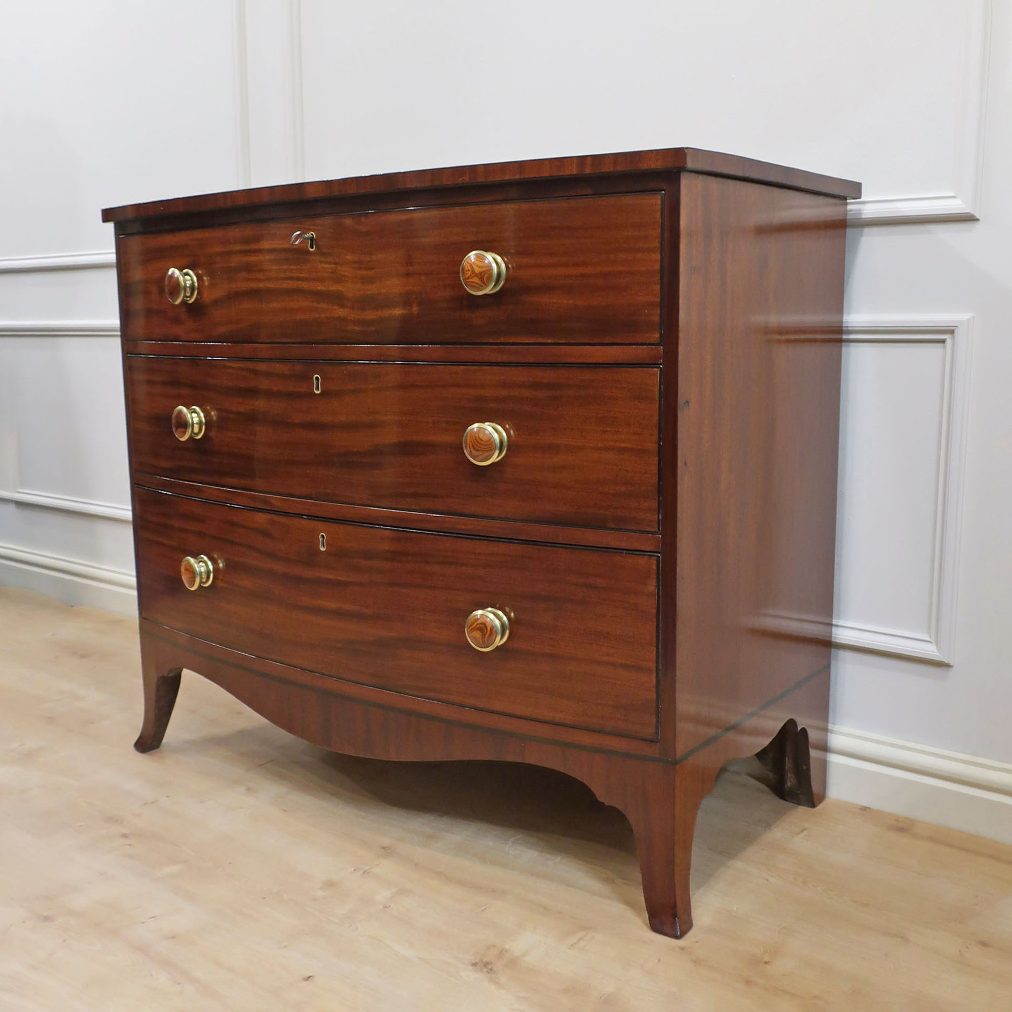Georgian Bow Fronted Mahogany Chest of Drawers