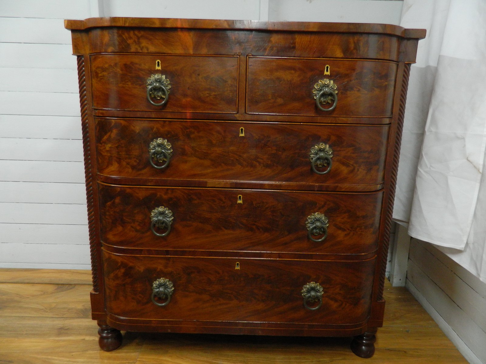 Regency Ogee Scotch Chest Of Drawers